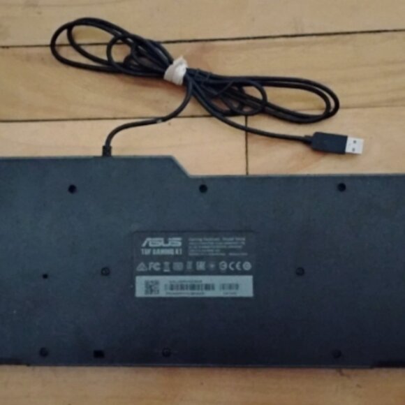 ASUS TUF Gaming K1 RGB Keyboard with Dedicated Volume Knob Spill-Resistance USB - Picture 2 of 4